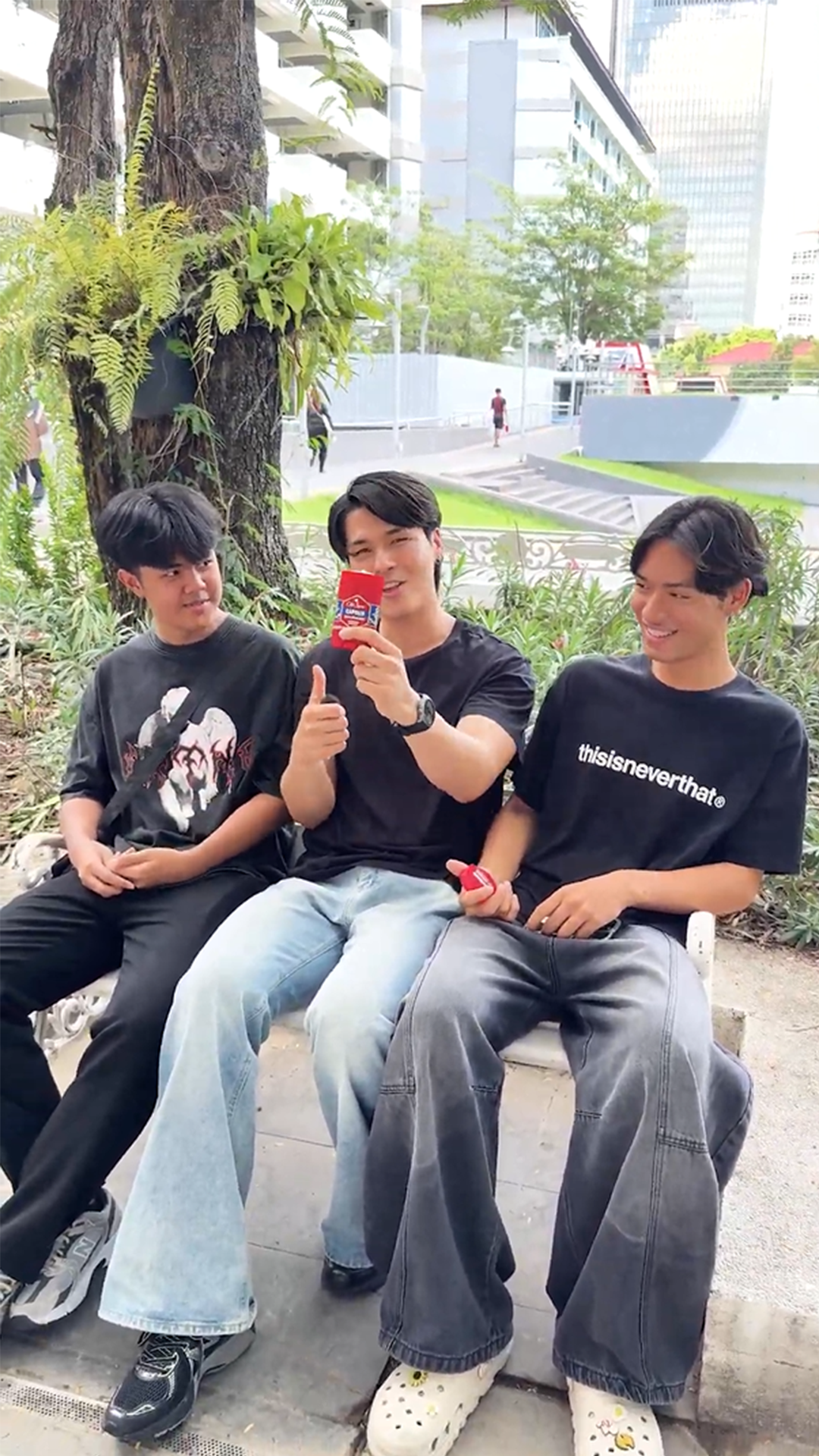 ภาพปกInterview4